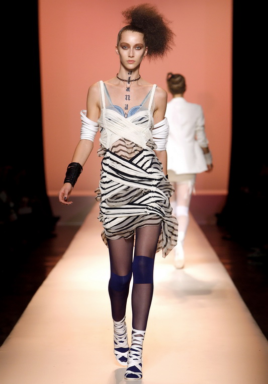 Jean Paul Gaultier 10ĸͼƬ