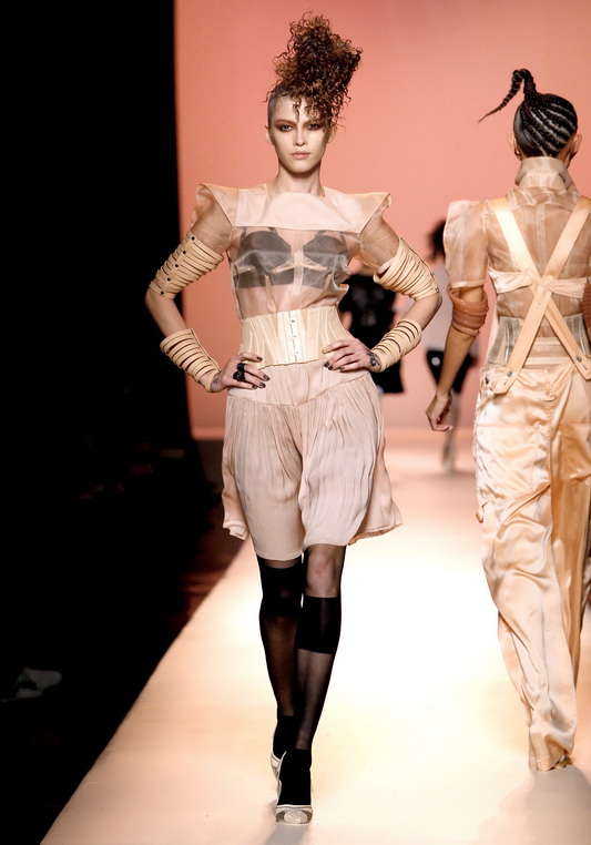 Jean Paul Gaultier 10ĸͼƬ