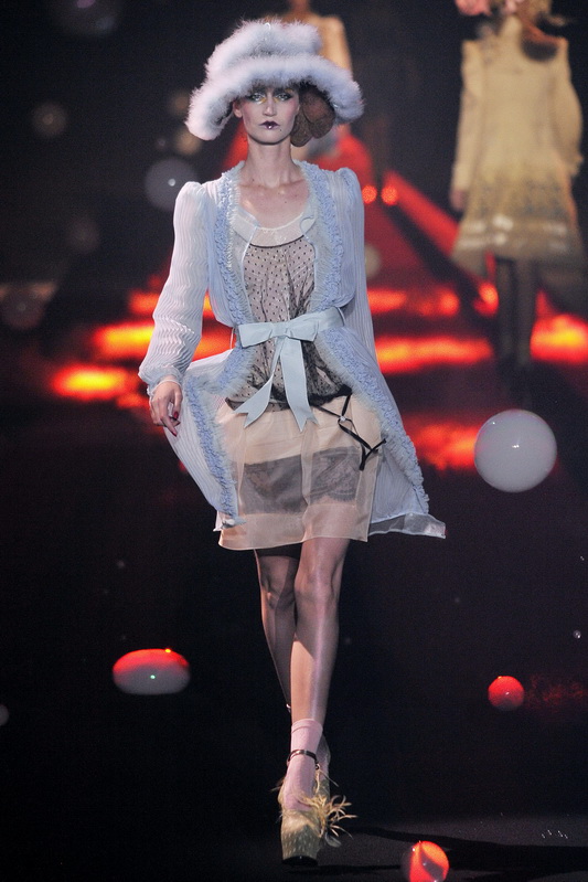 John Galliano 10ĸͼƬ