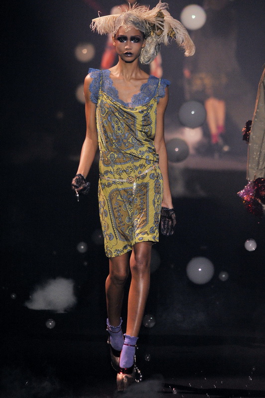 John Galliano 10ĸͼƬ