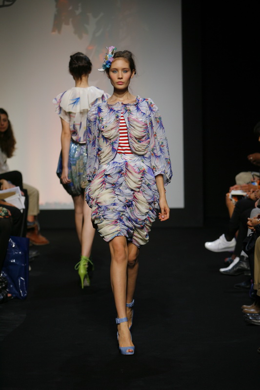 Tsumori Chisato 10ĸͼƬ