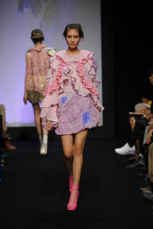 Tsumori Chisato 10ĸͼƬ