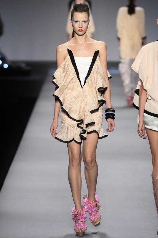 Viktor & Rolf 10ĸͼƬ