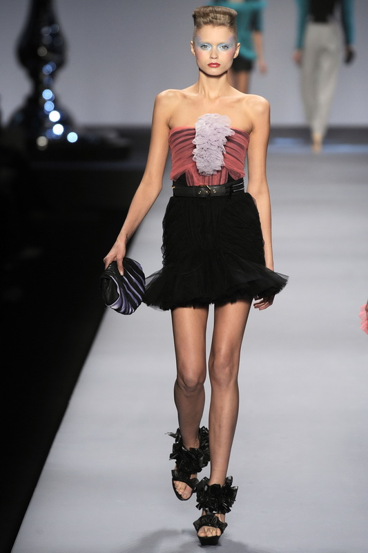 Viktor & Rolf 10ĸͼƬ