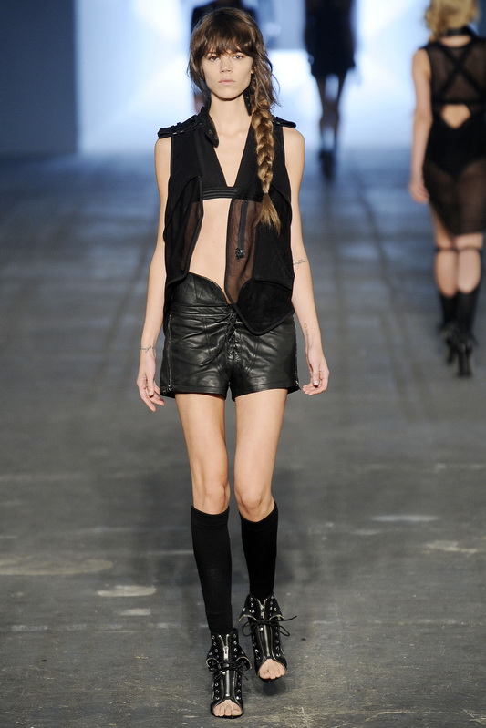 Alexander Wang 10ĸͼƬ