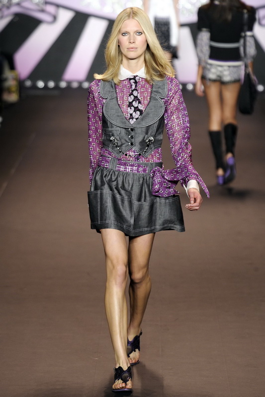 Anna Sui 10ĸͼƬ