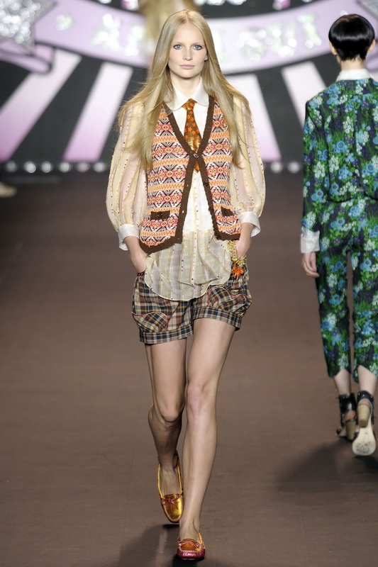 Anna Sui 10ĸͼƬ