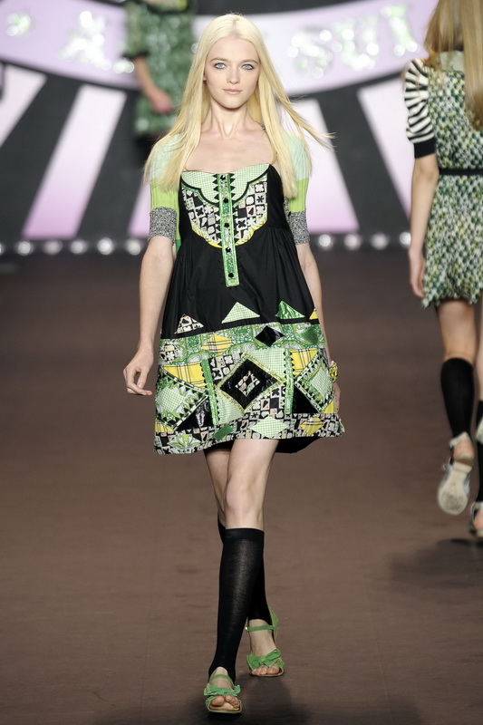 Anna Sui 10ĸͼƬ