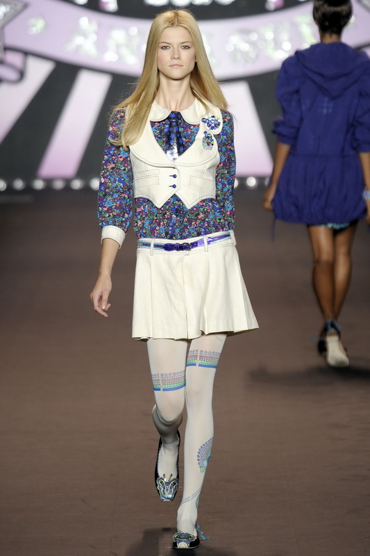 Anna Sui 10ĸͼƬ