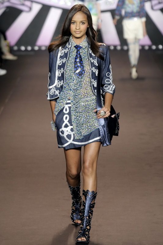 Anna Sui 10ĸͼƬ