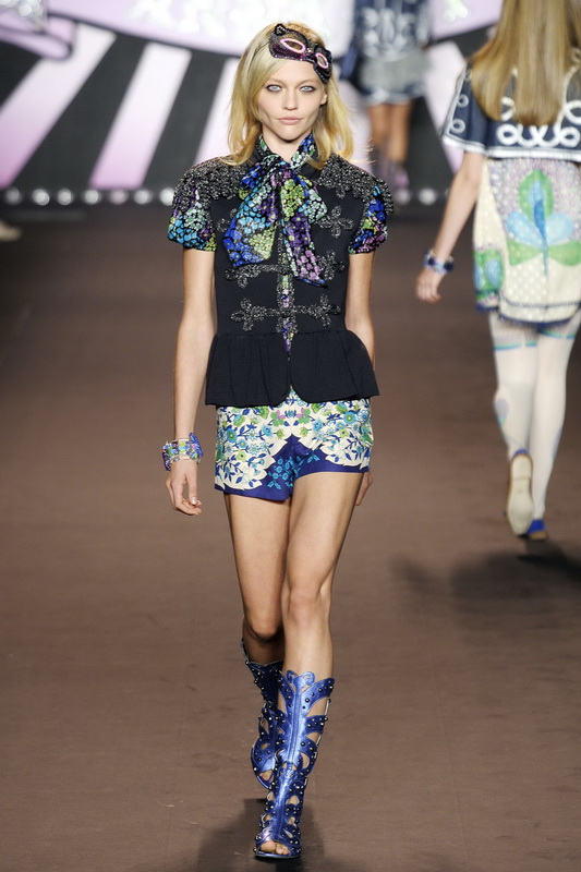 Anna Sui 10ĸͼƬ