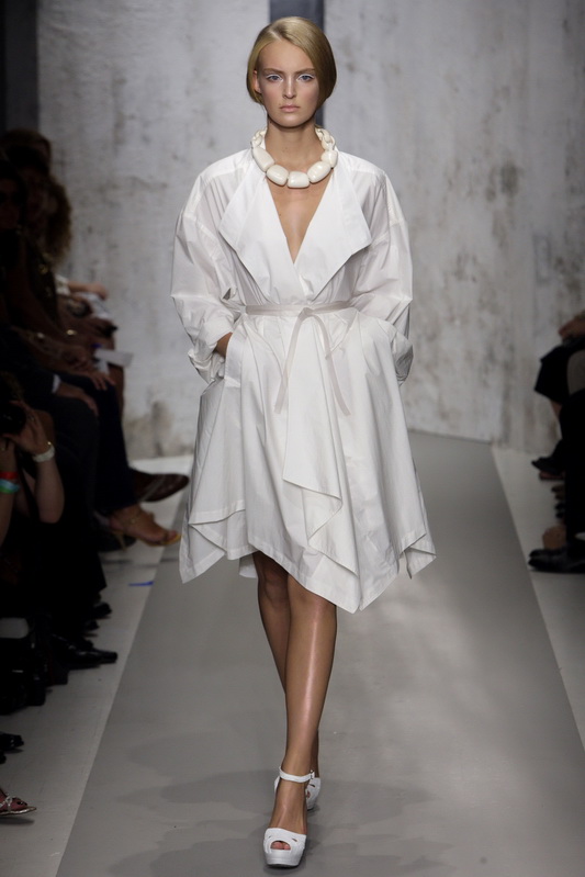 Donna Karan 10ĸͼƬ