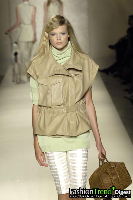 Trussardi 08ĸͼƬ