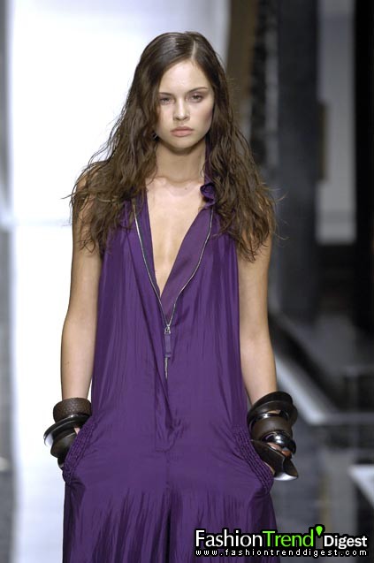 Gianfranco Ferre 08ĸͼƬ