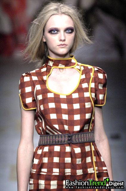 Prada 08ĸͼƬ