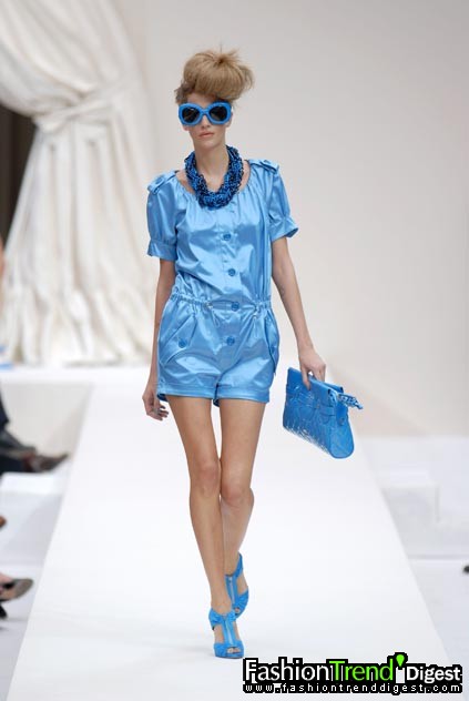 Moschino 08ĸͼƬ