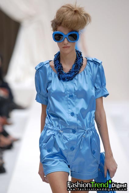 Moschino 08ĸͼƬ