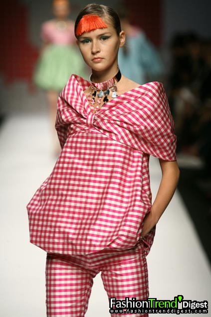 Agatha Ruiz de la Prada 08ĸͼƬ