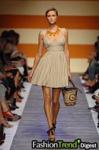 Moschino - Cheap & Chic 07ĸͼƬ