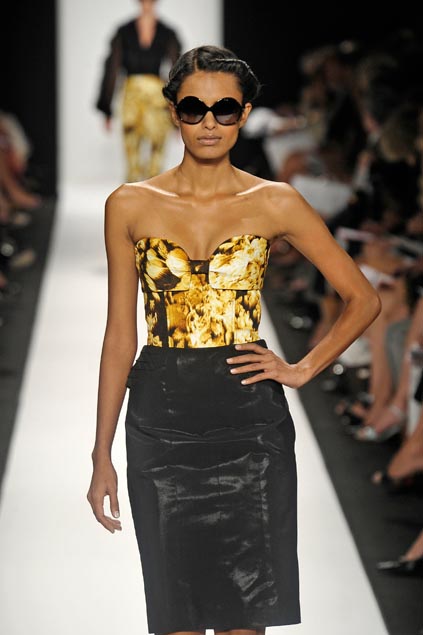 Carolina Herrera 09ĸͼƬ