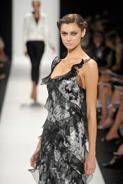 Carolina Herrera 09ĸͼƬ