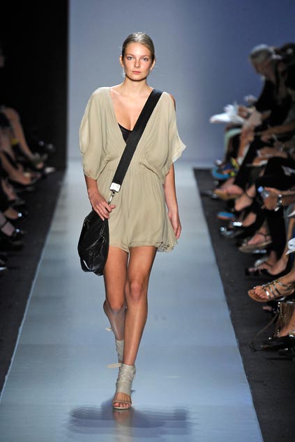 Max Azria Collection 09ĸͼƬ