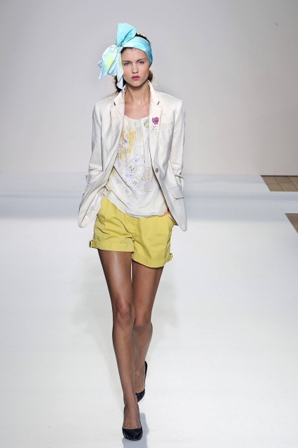 Nicole Farhi 09ĸͼƬ