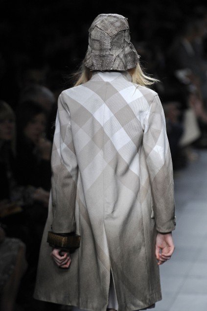 Burberry 09ĸͼƬ