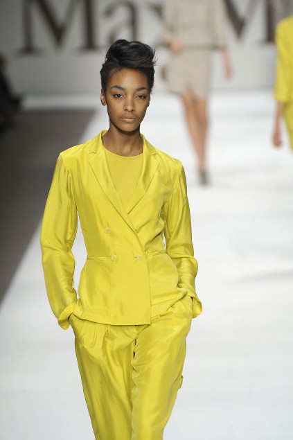 Maxmara 09ĸͼƬ