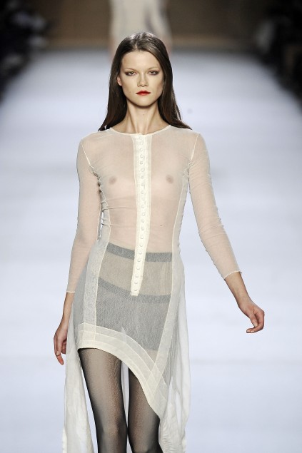 Nina Ricci 09ĸͼƬ