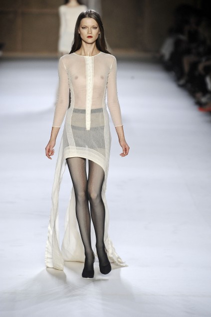 Nina Ricci 09ĸͼƬ