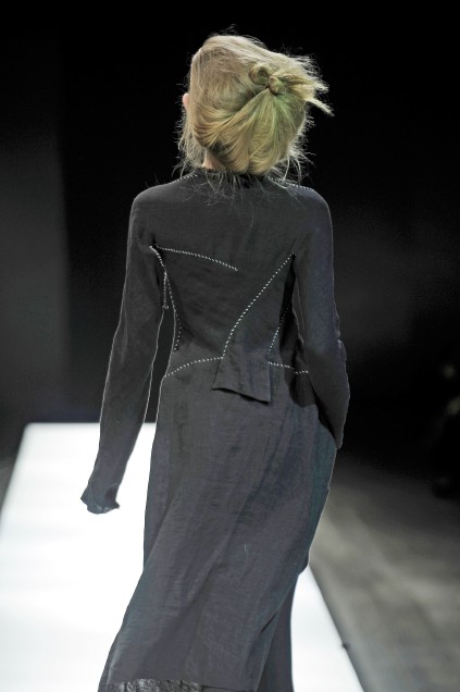 Yohji Yamamoto 09ĸͼƬ