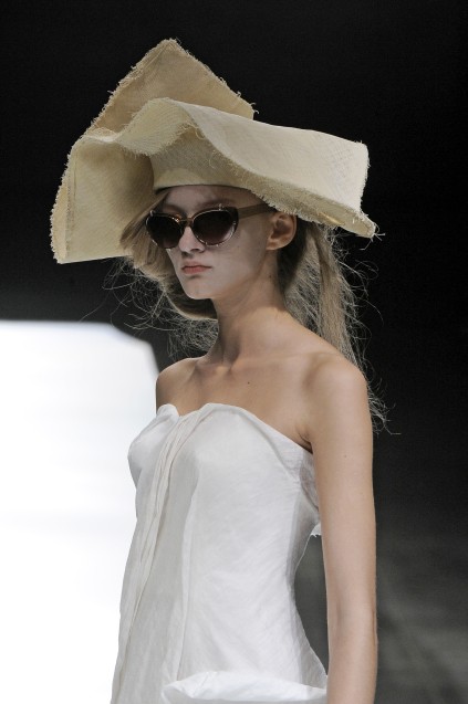 Yohji Yamamoto 09ĸͼƬ