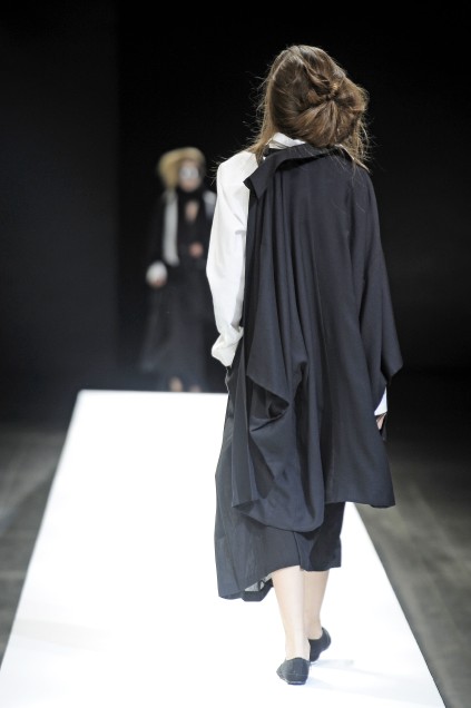 Yohji Yamamoto 09ĸͼƬ