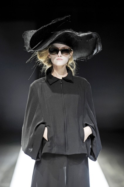 Yohji Yamamoto 09ĸͼƬ