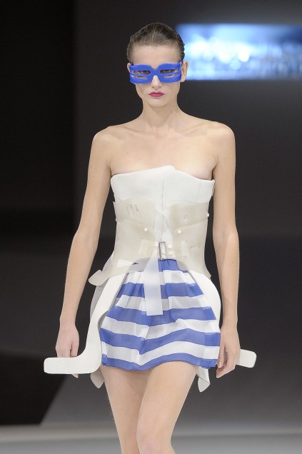 Hussein Chalayan 09春夏